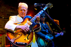 Charlie Gracie (left) at the Bitter End on March 30th. Photo by Arnie Goodman