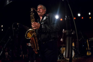 Rob Lind on the saxophone