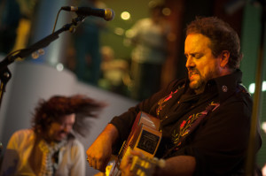 Raul Malo plays with the Mavericks on the Sandy Beaches Cruise. Photo by Laura Carbone